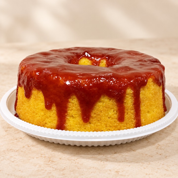 Bolo de fubá com goiabada média