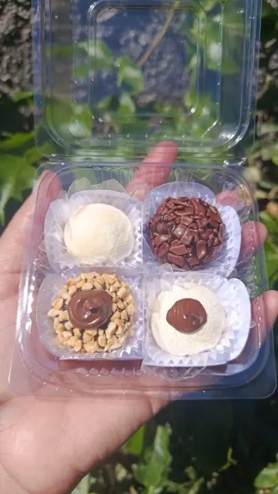 Produto Caixinha c/ 4 docinhos variados
