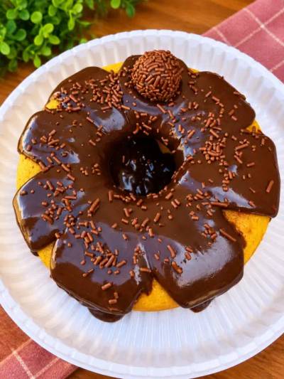 Produto Mine bolo de cenoura com chocolate