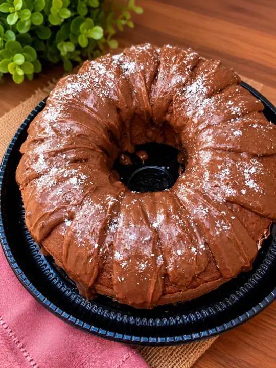 Produto Bolo G de chocolate com brigadeiro