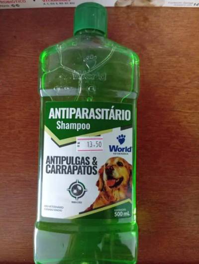 Produto Shampoo Antiparasitário World – Antipulgas e Carrapatos – 500mL