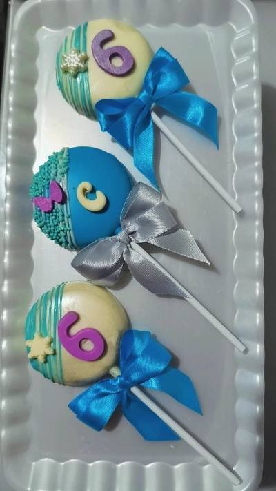 Produto Pirulito de Chocolate com Flocos