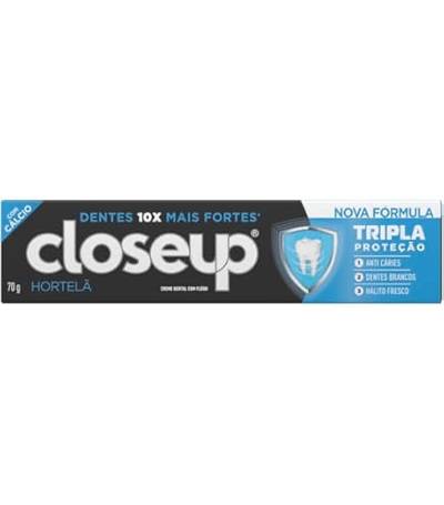 Produto Creme Dental Closeup
